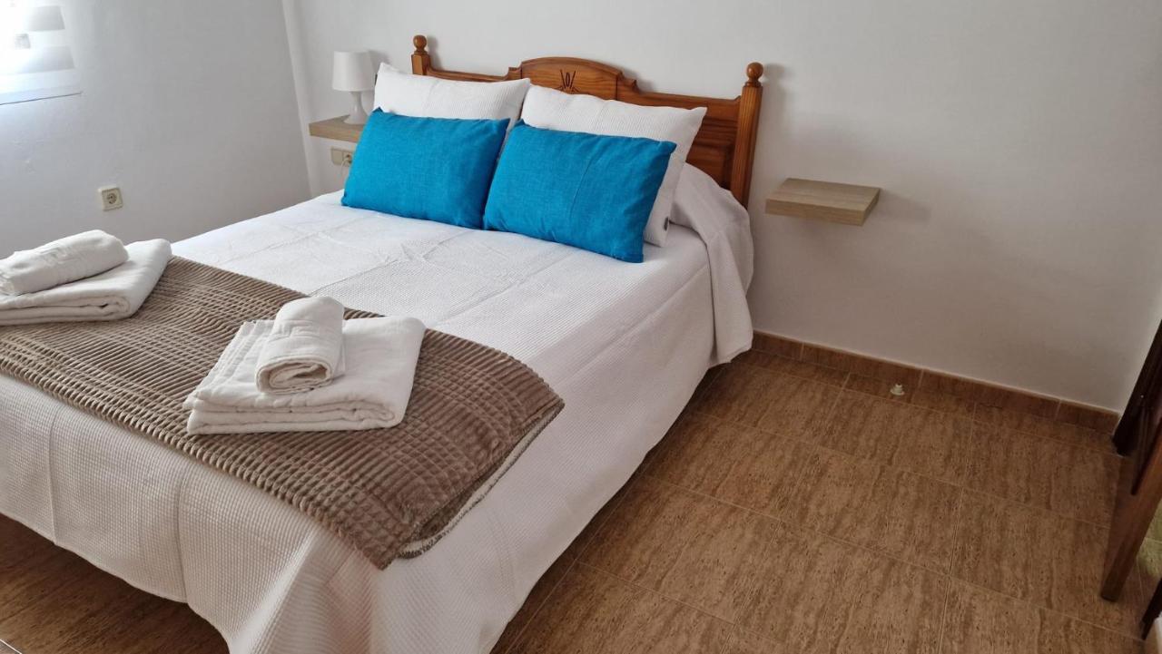 Apartamento Baeza Cozar 1アパートメント エクステリア 写真